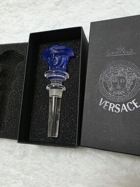 NEW Rosenthal Versace Medusa Cobalt Blue Crystal Bottle Stopper w/ Original Box